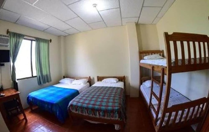 Imagen de la habitación del Hotel Manglaralto. Foto 13