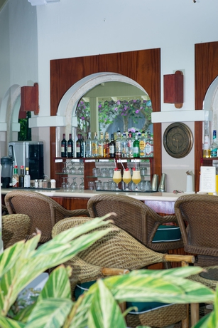 Imagen del bar/restaurante del Hotel Mango Bay All Inclusive. Foto 2