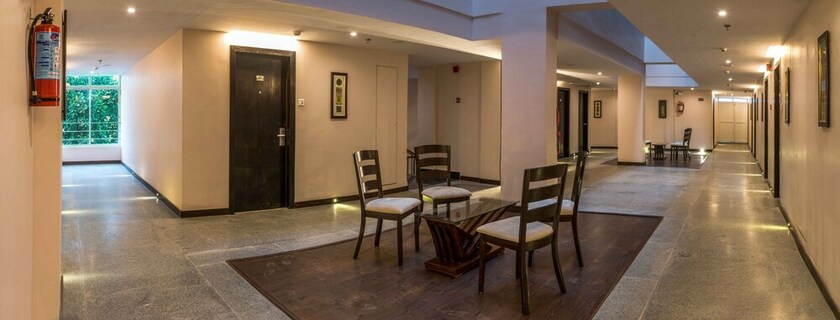 Imagen de los interiores del Hotel Mango Hotels Prangan,bhubaneshwar. Foto 28