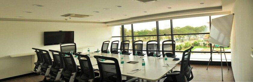 Imagen de los interiores del Hotel Mango Hotels Tune, Ahmedabad. Foto 29