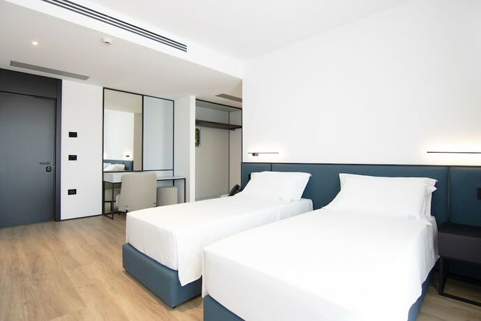 Imagen de la habitación del Hotel Mango Luxury Resorts. Foto 16