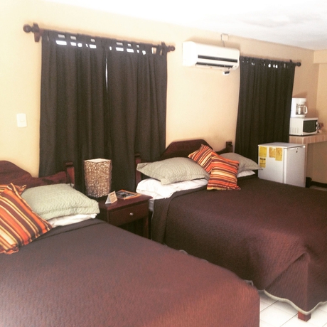 Imagen de la habitación del Hotel Mango Mar. Foto 4