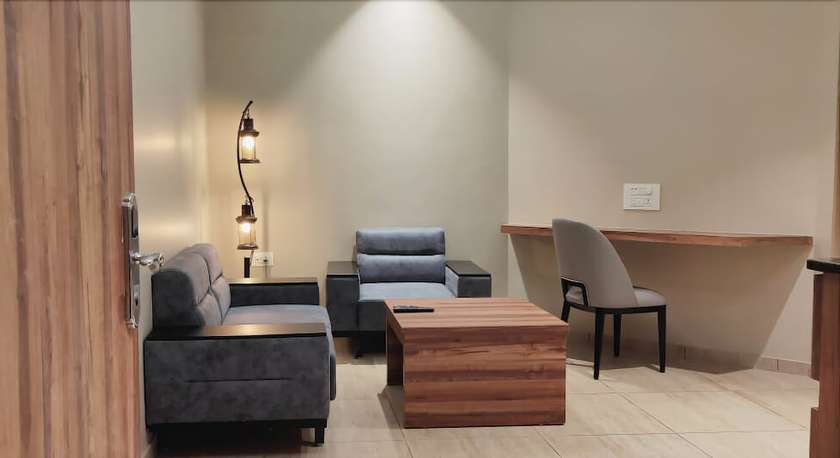 Imagen de la habitación del Hotel Mangos Select Dwarka. Foto 8
