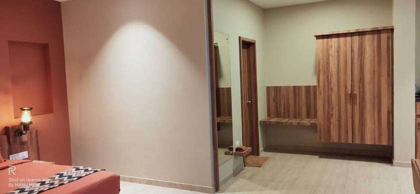 Imagen de la habitación del Hotel Mangos Select Dwarka. Foto 14