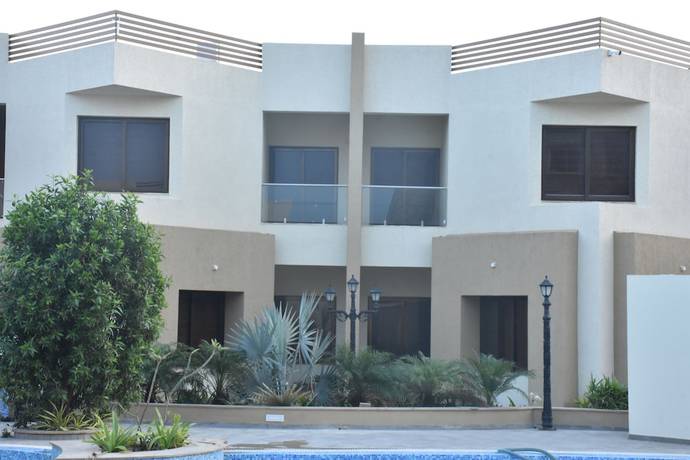 Imagen general del Hotel Mangos Select Dwarka. Foto 1
