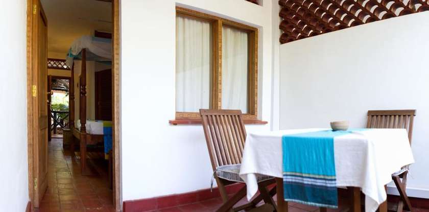 Imagen de la habitación del Hotel Mangro Diani Beach. Foto 8