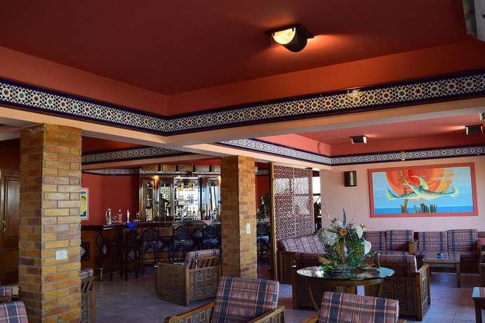 Imagen de los interiores del Hotel Mangrove Bay Resort. Foto 15