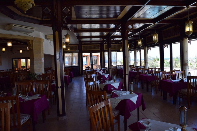 Imagen del bar/restaurante del Hotel Mangrove Bay Resort. Foto 4