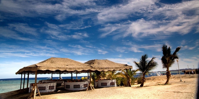 Imagen del bar/restaurante del Hotel Mangrove Bay Resort. Foto 7