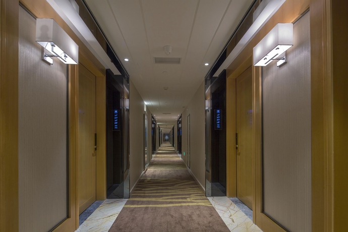 Imagen de los interiores del Hotel Manguo International. Foto 11