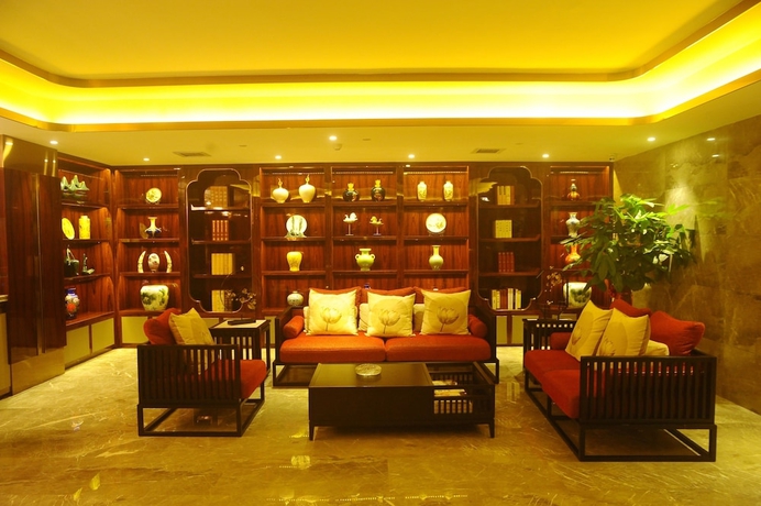 Imagen de los interiores del Hotel Manhao. Foto 19