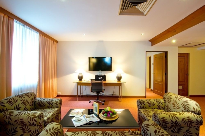 Imagen de los interiores del Hotel Manhattan Bangkok. Foto 12