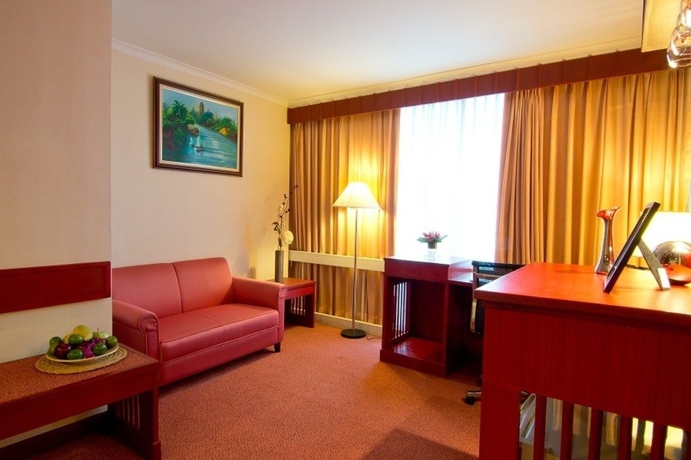 Imagen de los interiores del Hotel Manhattan Bangkok. Foto 15