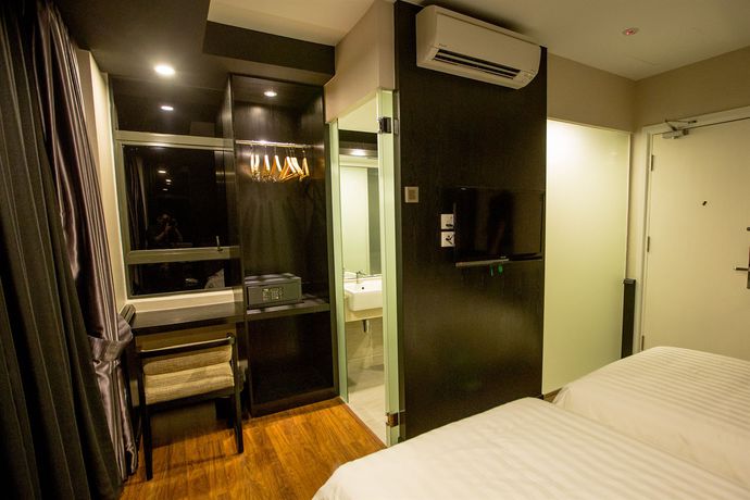 Imagen de la habitación del Hotel Manhattan Business. Foto 8