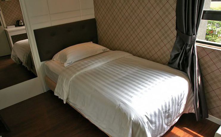 Imagen de la habitación del Hotel Manhattan Business. Foto 12