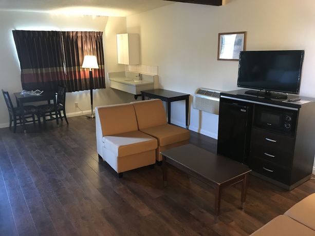 Imagen de la habitación del Hotel Manhattan Inn and Suites - LAX. Foto 3