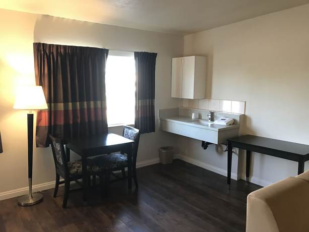 Imagen de la habitación del Hotel Manhattan Inn and Suites - LAX. Foto 14