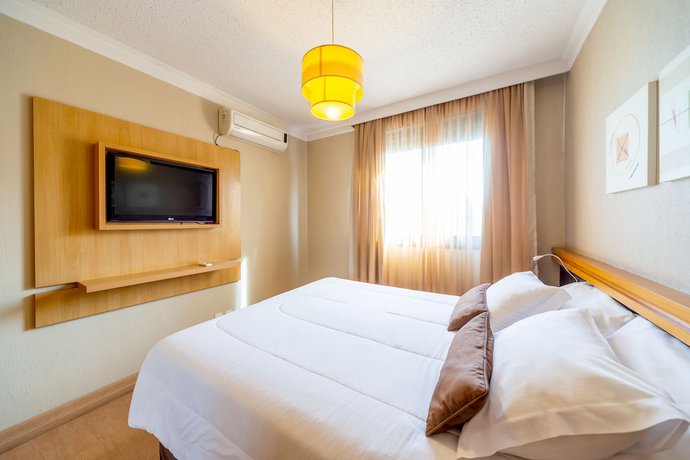 Imagen de la habitación del Hotel Manhattan Porto Alegre By Mercure, Porto Alegre. Foto 9