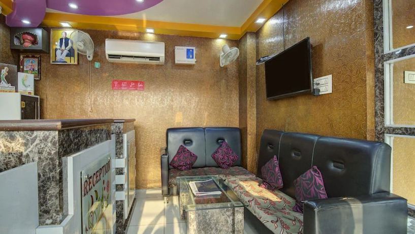Imagen de los interiores del Hotel Mani International. Foto 14