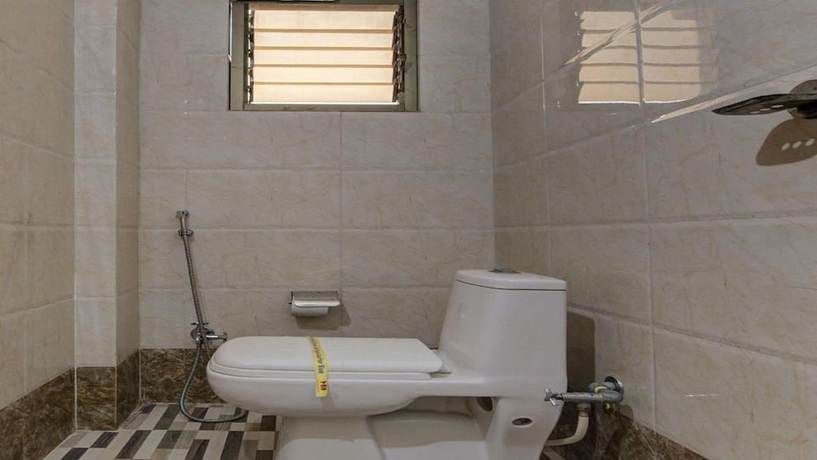 Imagen de la habitación del Hotel Mani International. Foto 7