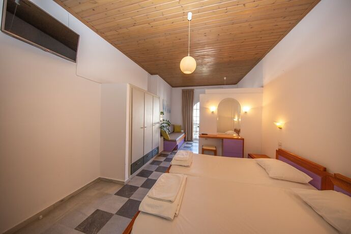 Imagen de la habitación del Hotel Manias Apartments, Chania. Foto 18