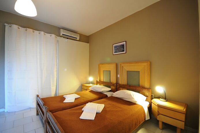 Imagen general del Hotel Manias Apartments. Foto 4