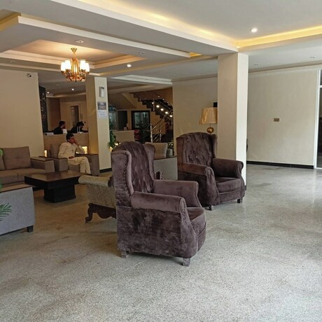 Imagen general del Hotel Manila Heights. Foto 15