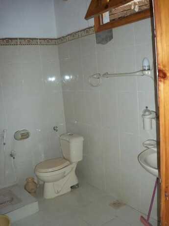 Imagen general del Hotel Manila Huts Naran. Foto 2