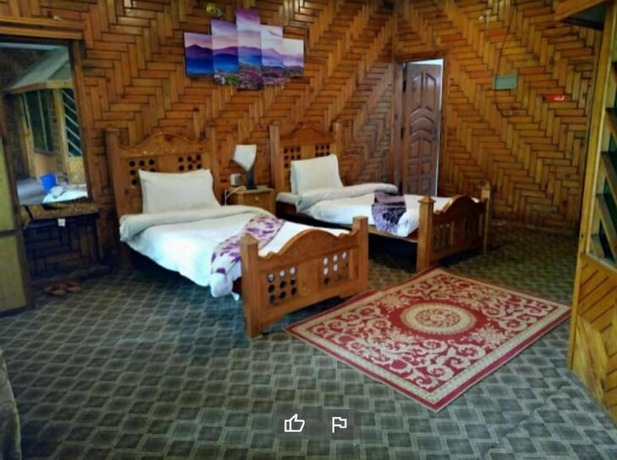Imagen general del Hotel Manila Huts Naran. Foto 7