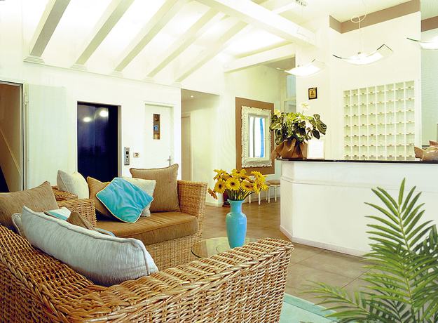 Imagen de los interiores del Hotel Manila, Lido Di Jesolo. Foto 19