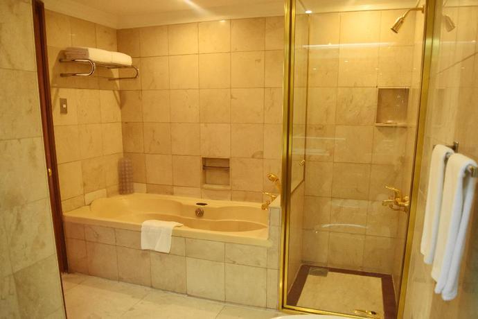 Imagen de la habitación del Hotel Manila Prince. Foto 5