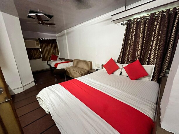 Imagen general del Hotel Maninagar Residency, Ahmedabad. Foto 10