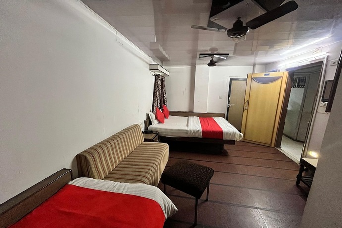 Imagen de la habitación del Hotel Maninagar Residency, Ahmedabad. Foto 18
