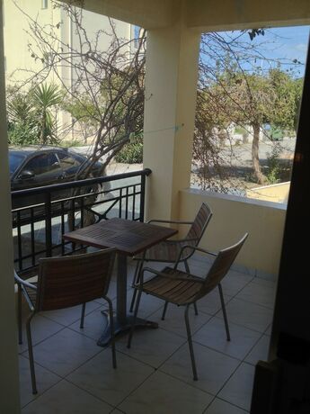 Imagen general del Hotel Manine Apartments. Foto 16