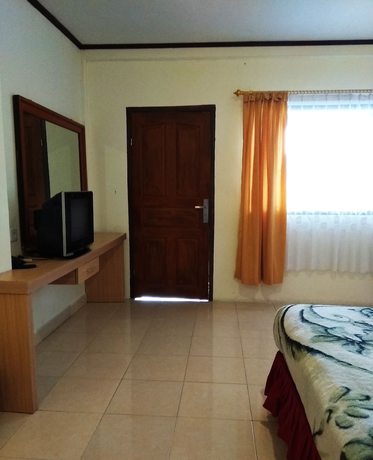 Imagen de la habitación del Hotel Maninjau Indah. Foto 8