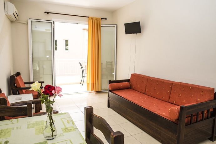 Imagen de la habitación del Hotel Mani\'s Rose. Foto 7