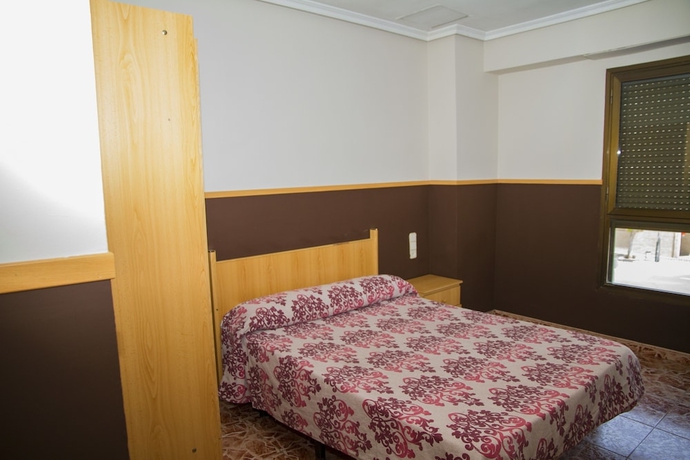 Imagen de la habitación del Hotel Manises. Foto 10