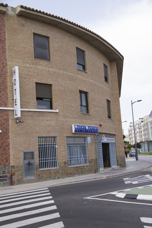 Imagen general del Hotel Manises. Foto 3