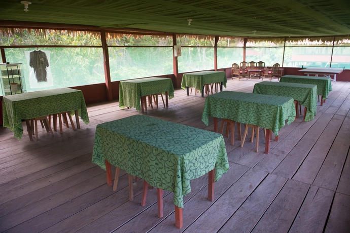 Imagen del bar/restaurante del Hotel Maniti Expeditions Eco-lodge. Foto 3