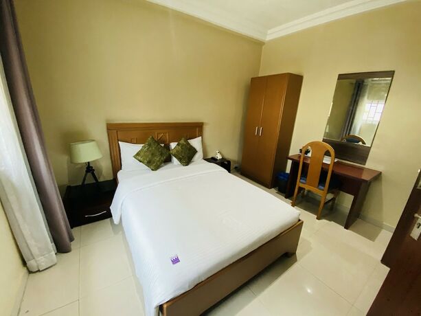 Imagen de la habitación del Hotel Manjaro Suites. Foto 16
