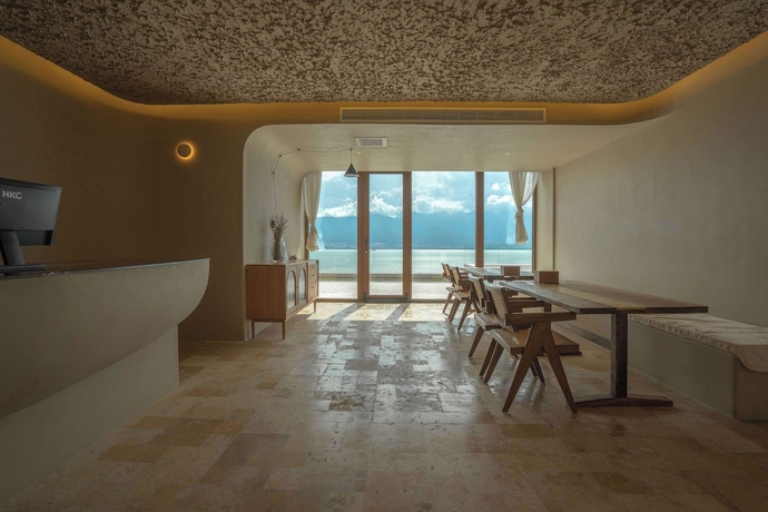 Imagen de los interiores del Hotel Manjing Banshan Haijing Huayuan Jiudian. Foto 15