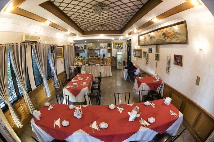 Imagen del bar/restaurante del Hotel Mann Myanmar Inn. Foto 2