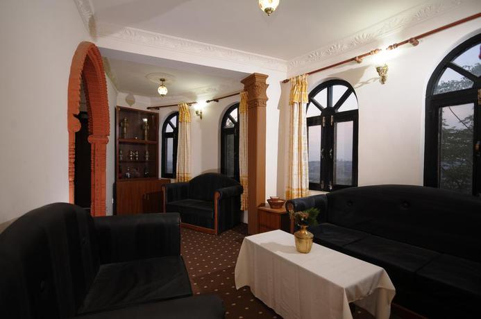 Imagen de los interiores del Hotel ManoHara. Foto 13