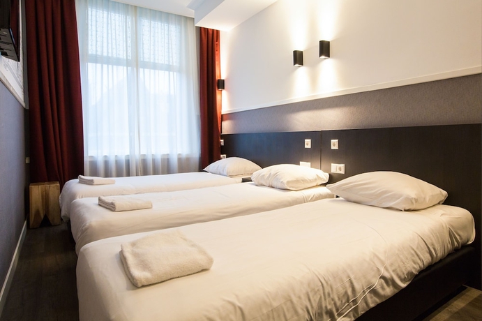 Imagen de la habitación del Hotel Manofa. Foto 9