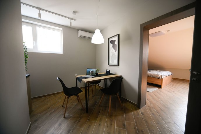 Imagen de la habitación del Hotel Manoir Apartments. Foto 14