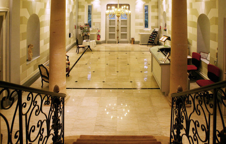 Imagen de la habitación del Hotel Manoir De Bellerive. Foto 7