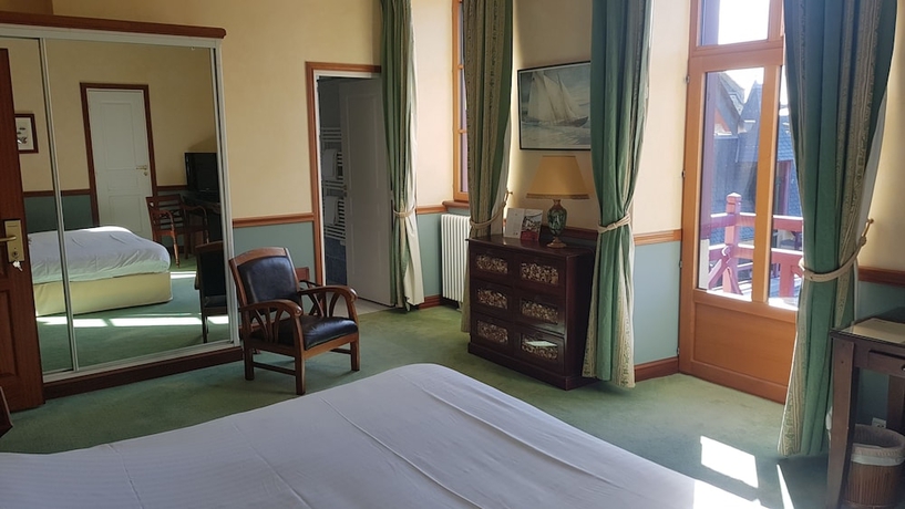 Imagen de la habitación del Hotel Manoir Du Cunningham. Foto 5