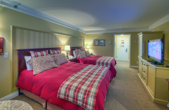 Imagen de la habitación del Hotel Manoir Du Lac Delage. Foto 2