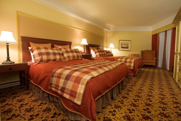 Imagen de la habitación del Hotel Manoir Du Lac Delage. Foto 9