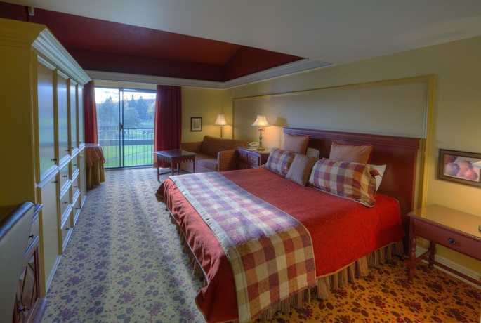 Imagen de la habitación del Hotel Manoir Du Lac Delage. Foto 11